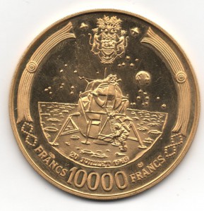 Габон золото 10000 франков крупная монета