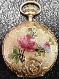 Эмальерные золотые швейцарские часы Ebel