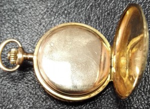 Эмальерные золотые швейцарские часы Ebel