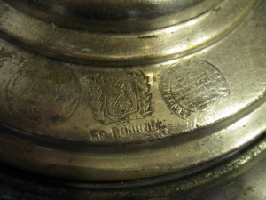 Самовар вазой с гербом города Вятки бр.Поповы, 6 литров