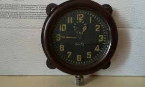 часы истребитель И-16