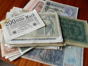 110 банкнот старой Германии с 1904 года.