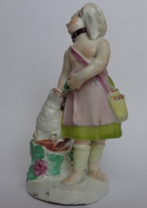 Фарфоровая статуэтка "Девушка с ягнёнком" на определение