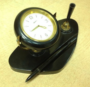 Часы Агат -письменный прибор 1965 год