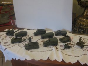 Куплю детские машинки (военные) СССР