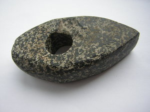 Топорик каменный