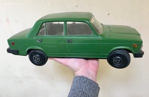 Модель 1:10 СССР Жигули ВАЗ-2107 зеленая, редкая!