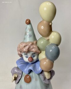 Lladro. Статуэтка "Клоун с воздушными шарами".