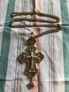 Наперсный крест с украшениями серебро!