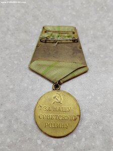 Медаль "За оборону Ленинграда" боевая в хорошем состоянии