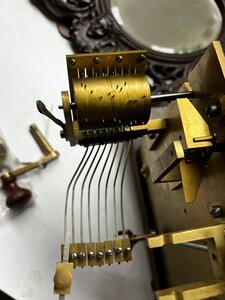 Английские часы 19-век, с музыкой