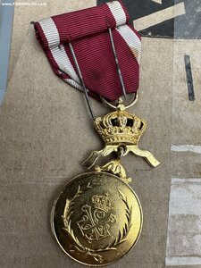 Бельгийская медаль ордена короны