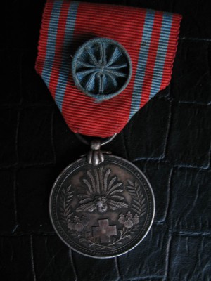 Медаль члена красного креста