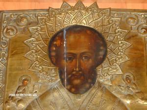 Николай Чудотворец в окладе