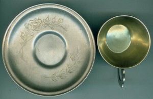 Кофейная чашечка с блюдцев в отличном состоянии СЕРЕБРО