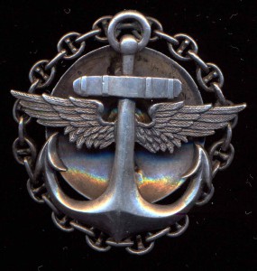 Знак Морского летчика серебро.