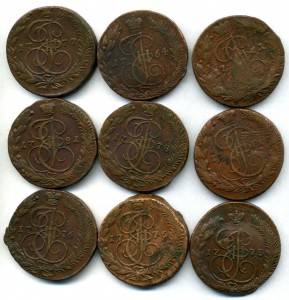 кучка пятачков