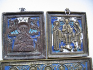 лот пластики.....эмаль.