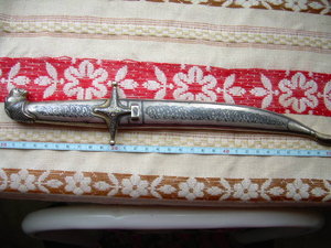 кубачинский кинжал в серебре