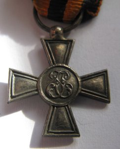 7 отличных фрачных миниатюр