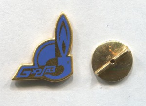 Знак CурГаз в золоте 999 пробы.