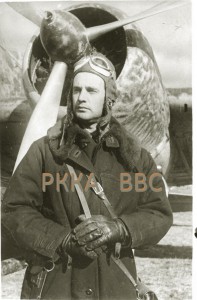 КАПИТАН АВИАЦИИ,ГСС ВАСИЛИЙ ГАВРИЛОВИЧ ТИХОНОВ.1941 ГОД.