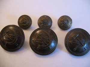 6 пуговиц.Ранние.