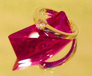 Кольцо венчальное копия TIFFANY с 1-м бр 0,3 С, Au 3,52 г