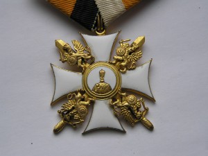 Св. Николай с мечами и грифонами.