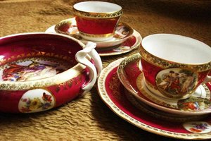 Гарднер.Красивая чайная пара+сахарница+2блюда+2тарел Роспись