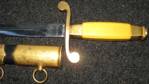 Моряк "бескнопочник"