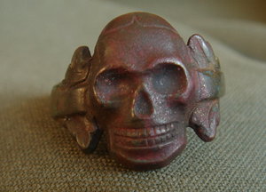 Кольца с черепами, SS Totenkopf, Wehrwolf, танк, Krim