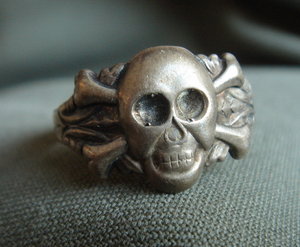 Кольца с черепами, SS Totenkopf, Wehrwolf, танк, Krim