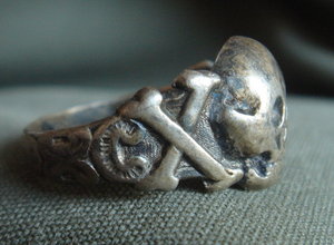 Кольца с черепами, SS Totenkopf, Wehrwolf, танк, Krim