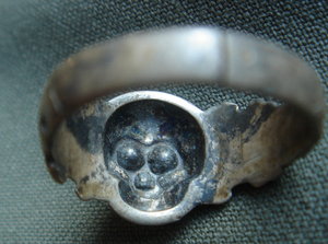 Кольца с черепами, SS Totenkopf, Wehrwolf, танк, Krim