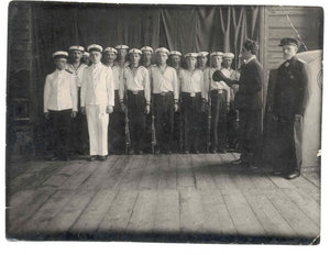 экспедиционная шхуна "ЗАРЯ" ???