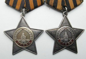 Боевые Славы ,2-я № 9844и 3-я №179591 ,на доках,на разведчик