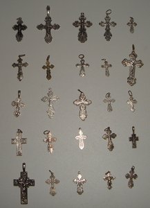 Коллекция крестиков, серебро 458 штук