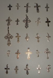 Коллекция крестиков, серебро 458 штук
