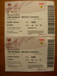 2 програмки и 2 бил. на матч Benfica - Stuttgart 24/02/2011