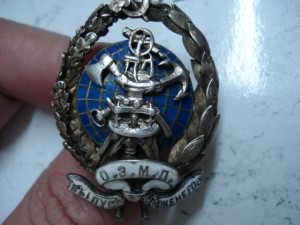 старый знак выпуск инженеров