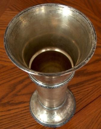 Серебряная ваза(кубок)