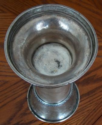 Серебряная ваза(кубок)