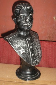 Бюст Сталина. Касли. Чугун.