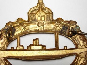 Знак подводника за 1 войну.