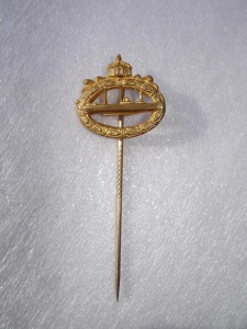 Знак подводника за 1 войну.