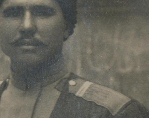 Кто на фото?