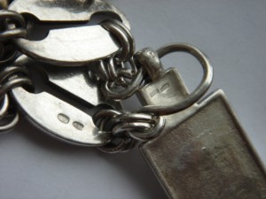 Крест наперстный 925 пробы с цепью, вес - 282 грамма.