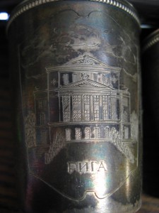 5 рюмок с видом Риги. 875*