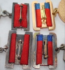 ЗАСЛУЖЕННЫЕ:строитель,врач,экономист,учитель.